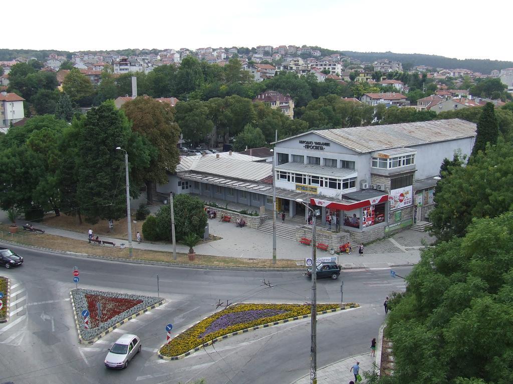 Asparuhov Guest Rooms And Apartments Varna Luaran gambar